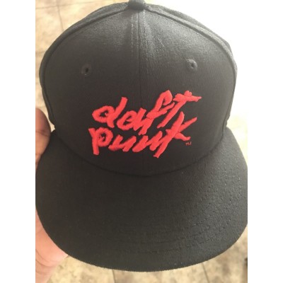 Official Daft Punk Black And Red New Era Fitted Cap Size 7 1/8  eb-34174238